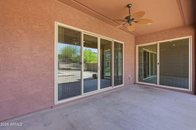 1328 W CAVEDALE Drive, Phoenix, AZ 85085