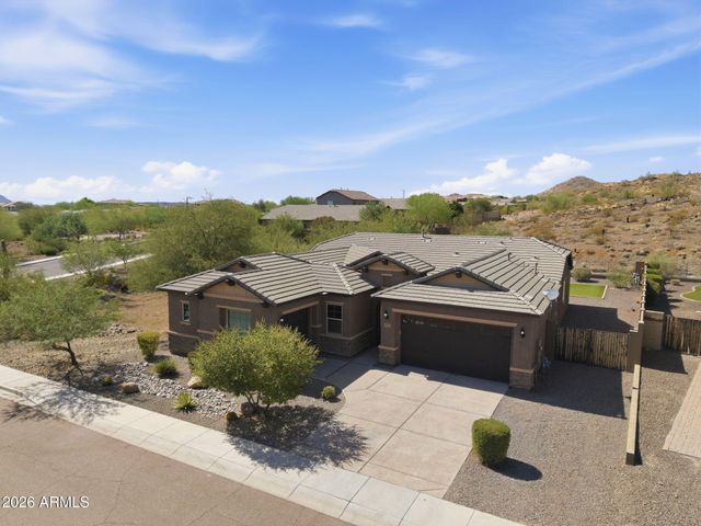 1328 W CAVEDALE Drive, Phoenix, AZ 85085