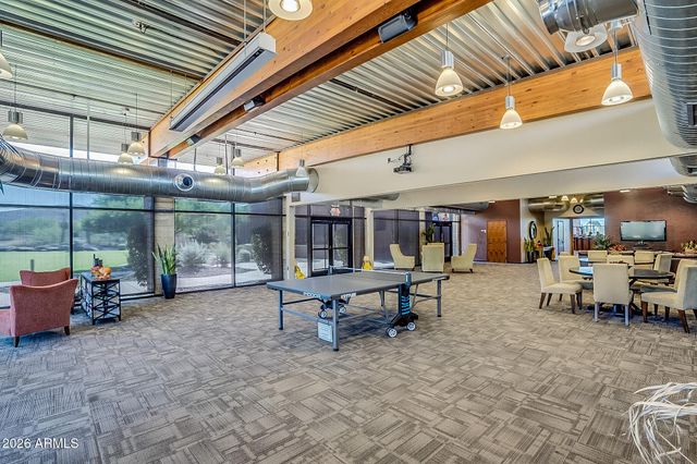 1328 W CAVEDALE Drive, Phoenix, AZ 85085