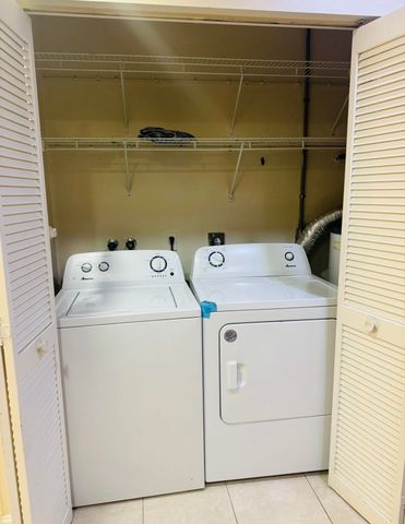 1005 Manor Drive 3d, Palm Springs, FL 33461