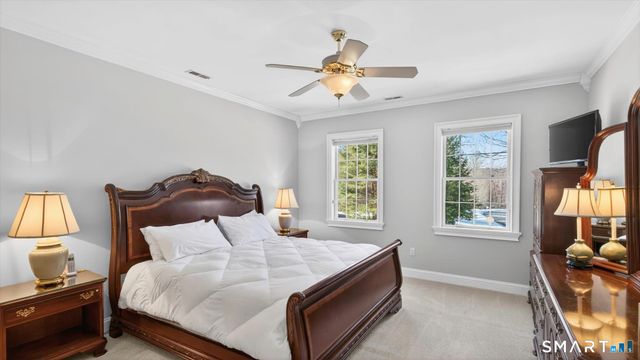 7 School House Lane, Simsbury, CT 06070