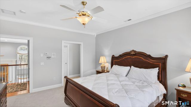 7 School House Lane, Simsbury, CT 06070