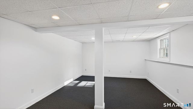 7 School House Lane, Simsbury, CT 06070