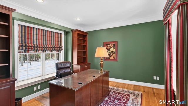 7 School House Lane, Simsbury, CT 06070