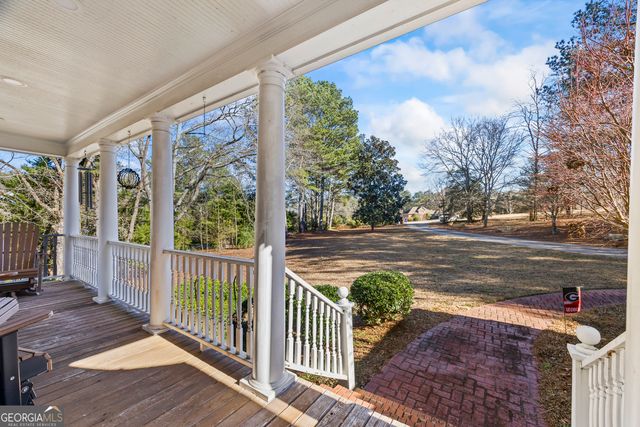 5045 Fawn Valley Drive, Loganville, GA 30052