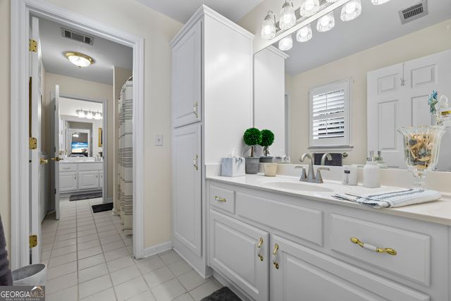 5045 Fawn Valley Drive, Loganville, GA 30052