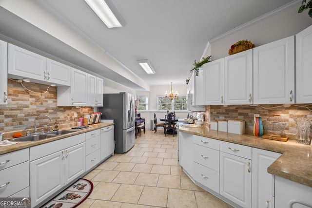 5045 Fawn Valley Drive, Loganville, GA 30052