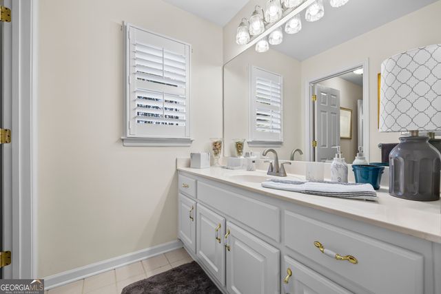 5045 Fawn Valley Drive, Loganville, GA 30052