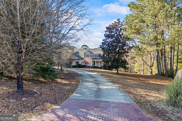 5045 Fawn Valley Drive, Loganville, GA 30052