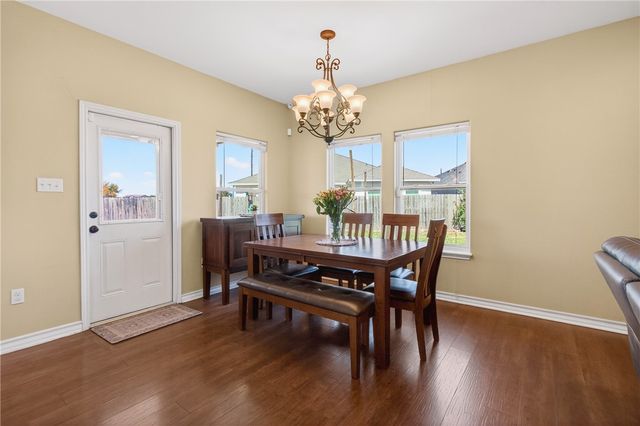 3601 Sapphire Ct, Corpus Christi, TX 78414