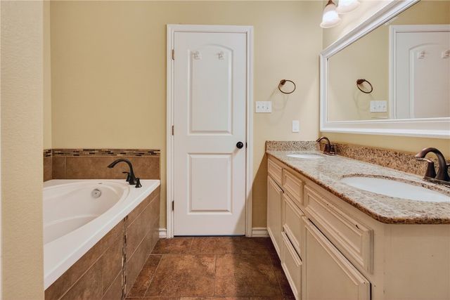 3601 Sapphire Ct, Corpus Christi, TX 78414