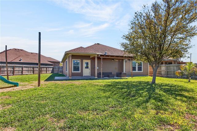 3601 Sapphire Ct, Corpus Christi, TX 78414