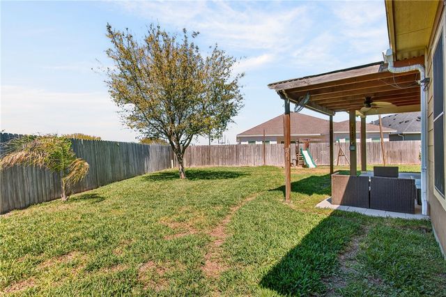 3601 Sapphire Ct, Corpus Christi, TX 78414