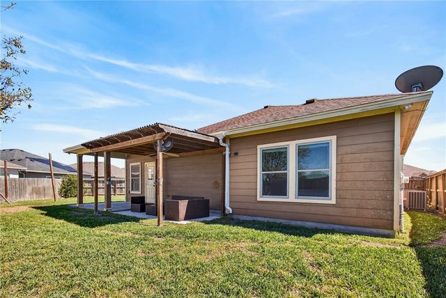 3601 Sapphire Ct, Corpus Christi, TX 78414