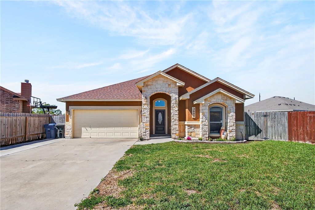 3601 Sapphire Ct, Corpus Christi, TX 78414