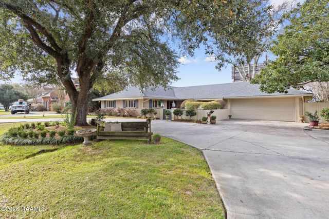 100 Brentwood Boulevard, Lafayette, LA 70503