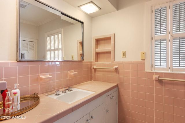 100 Brentwood Boulevard, Lafayette, LA 70503