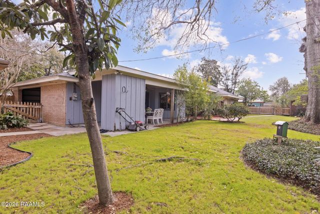 100 Brentwood Boulevard, Lafayette, LA 70503