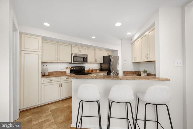 1509 DEER POINT WAY, Reston, VA 20194