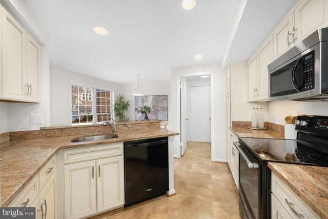 1509 DEER POINT WAY, Reston, VA 20194