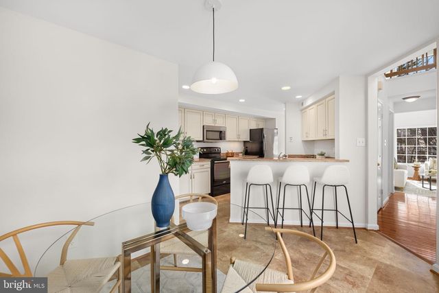 1509 DEER POINT WAY, Reston, VA 20194