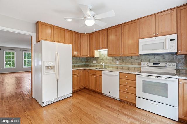 6924 MCLEAN PARK MANOR CT, Mclean, VA 22101