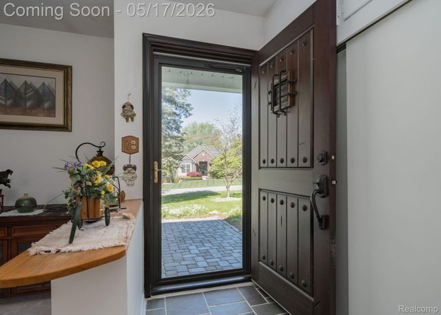 109 Bowdoinhill Drive, Rochester Hills, MI 48309