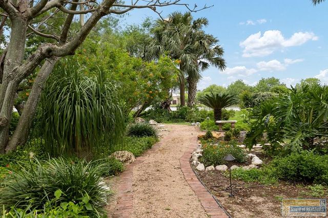 27603 Palo Verde Rd, San Benito, TX 78586