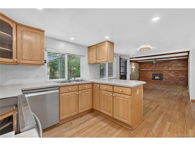 7930 S Marshall Ct, Littleton, CO 80128