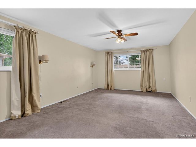 7930 S Marshall Ct, Littleton, CO 80128