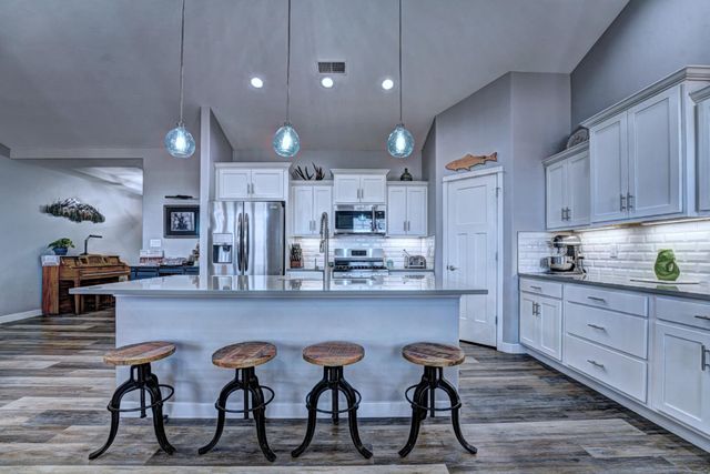 687 Creek Lane, Grand Junction, CO 81505