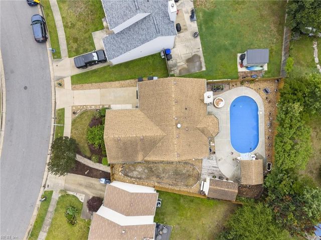 1925 Stillwood LN, Virginia Beach, VA 23456