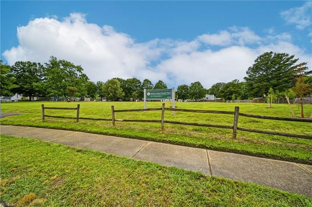 1925 Stillwood LN, Virginia Beach, VA 23456