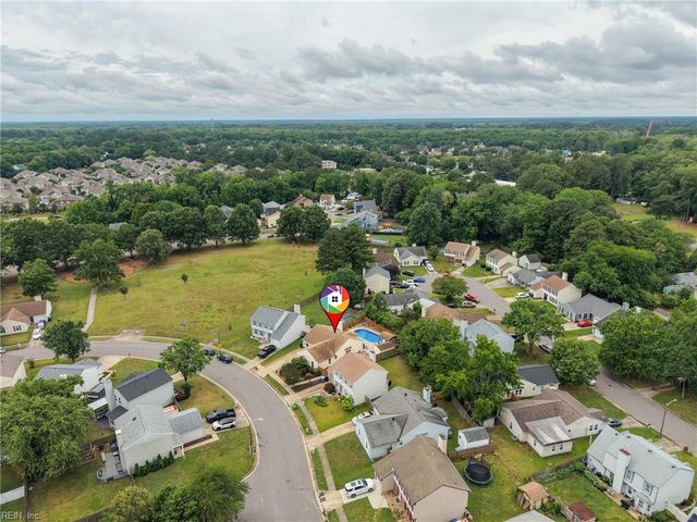 1925 Stillwood LN, Virginia Beach, VA 23456