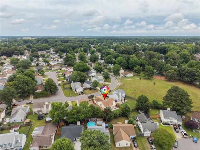 1925 Stillwood LN, Virginia Beach, VA 23456