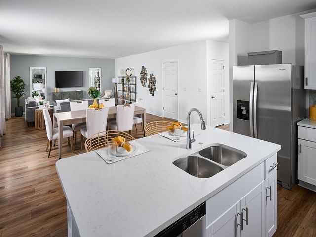 1829 DRAUGHTON DRIVE, Zephyrhills, FL 33541