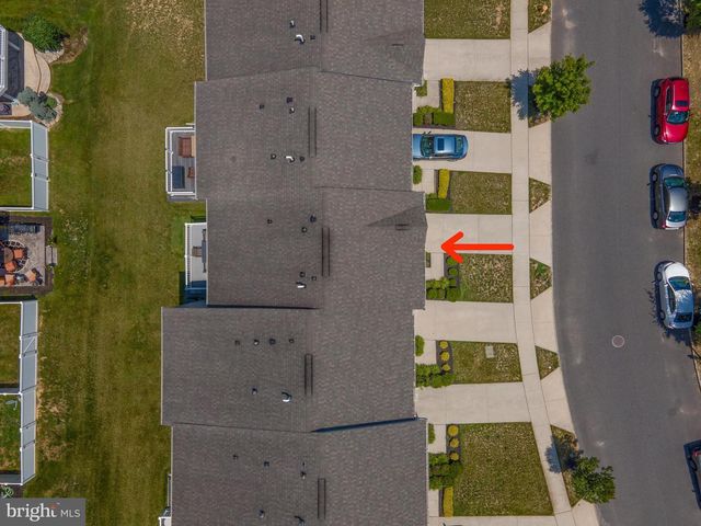 159 VILLAGE GREEN LN, Sicklerville, NJ 08081