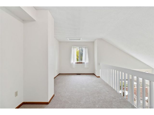2136 S Scranton Way, Aurora, CO 80014