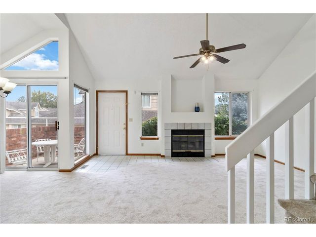 2136 S Scranton Way, Aurora, CO 80014