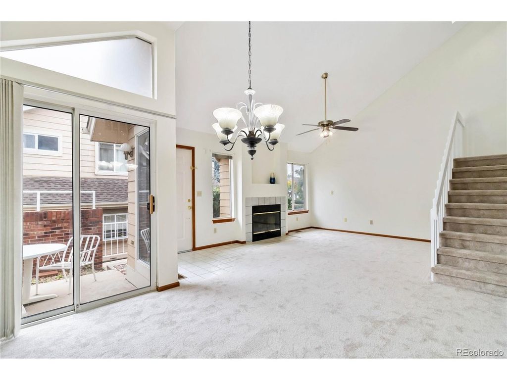 2136 S Scranton Way, Aurora, CO 80014