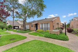 2419 Briarwest Boulevard, Houston, TX 77077