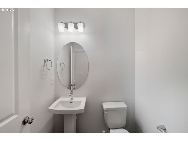 444 Sw 32ND St, Battle Ground, WA 98604
