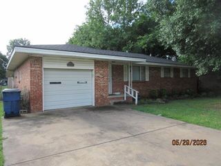 332 N Adair Street, Vinita, OK 74301