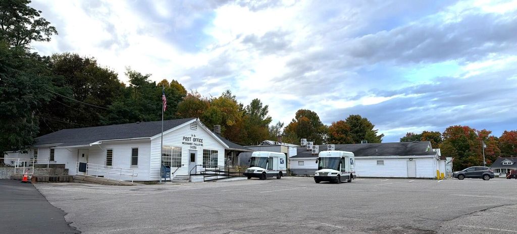 21, 27, 33 Depot Square, Mechanic Falls, ME 04256 — photo 3