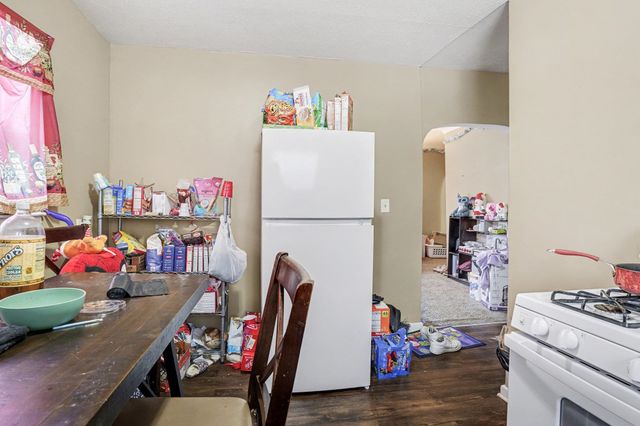 807 11th Street, Bay City, MI 48708