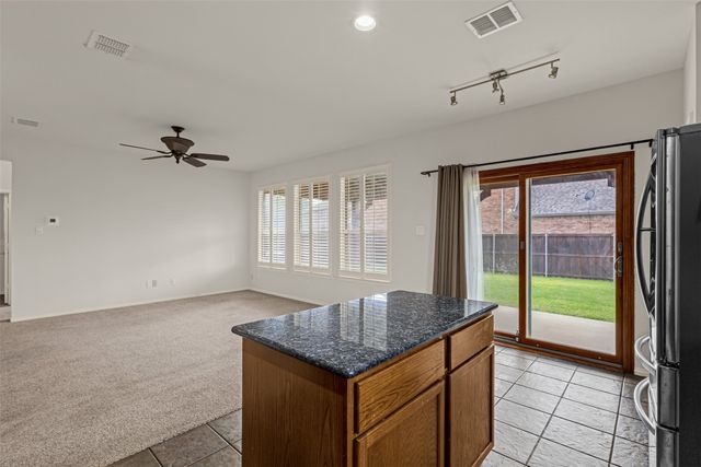 2007 Chittam Drive, Euless, TX 76039