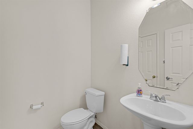 2007 Chittam Drive, Euless, TX 76039