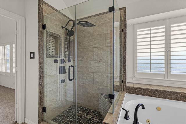 2007 Chittam Drive, Euless, TX 76039