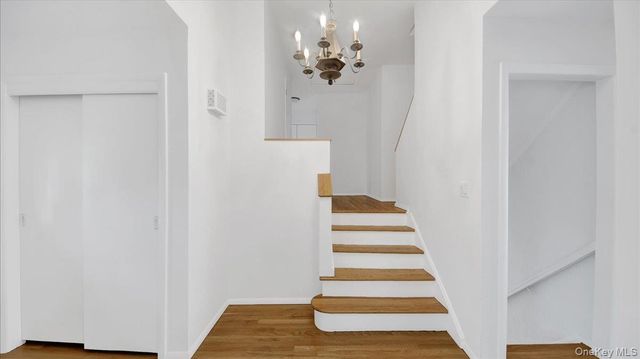 118 Van Etten Boulevard, New Rochelle, NY 10804