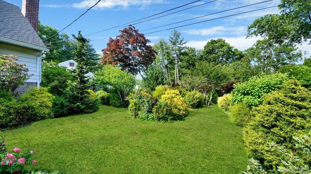 118 Van Etten Boulevard, New Rochelle, NY 10804